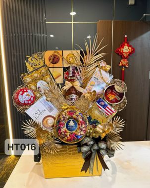 GIỎ QUÀ TẾT BÁNH KEỌ NHẬP 2025 bk25-05 -RƯỢU NGOẠI SG