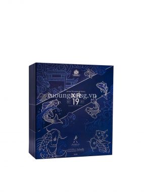 JOHNNIE WALKER XR 19 YEAR OLD – HỘP QUÀ TẾT 2023