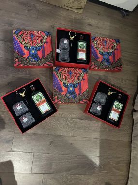 Set rượu JAGERMEISTER kèm 2 ly