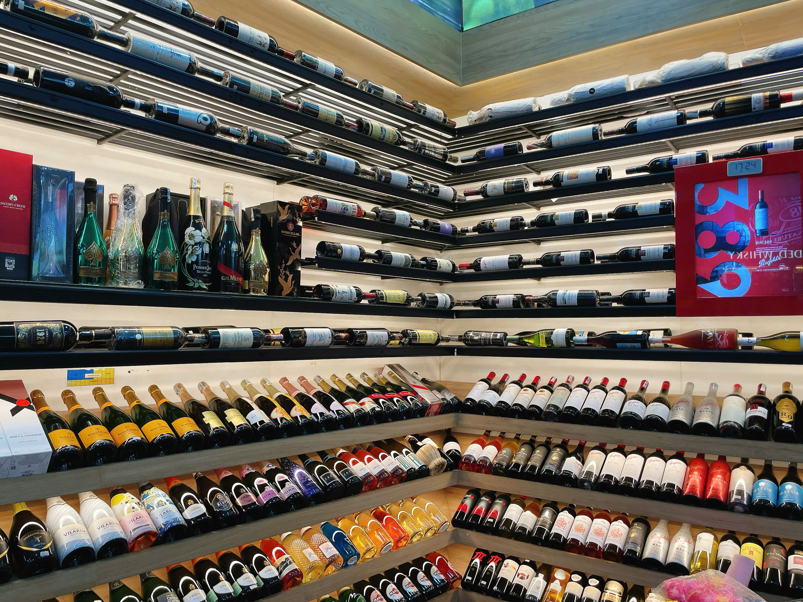 Cửa Hàng Rượu Ngoại Nhập Khẩu | Uy Tín TP.HCM