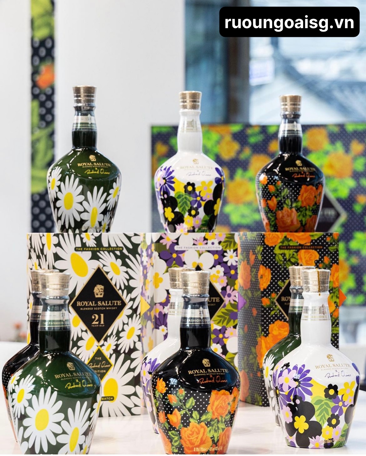 ROYAL SALUTE 21 NĂM BLACK - RICHARD QUINN