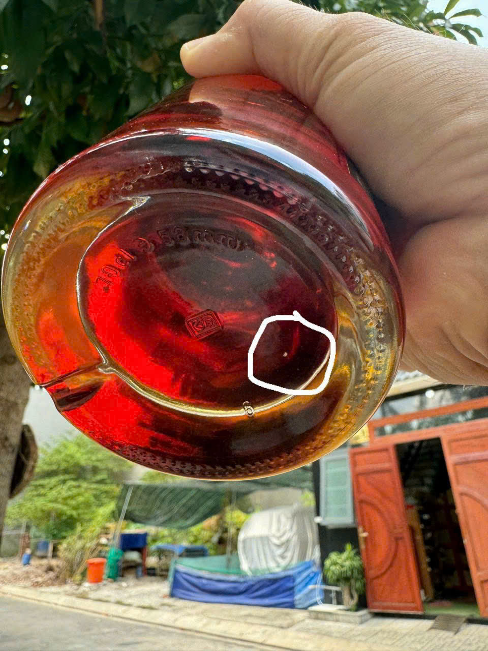 Chivas 25 có cặn 