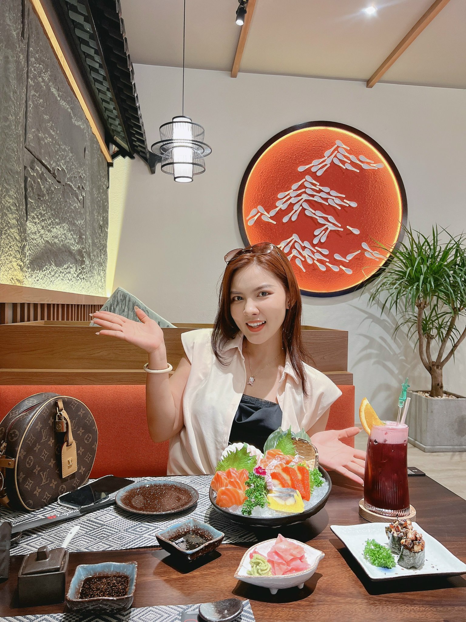 Khám Phá Kujaku Sushi: Điểm Đến Ẩm Thực Nhật Bản Tại TP. Thủ Đức