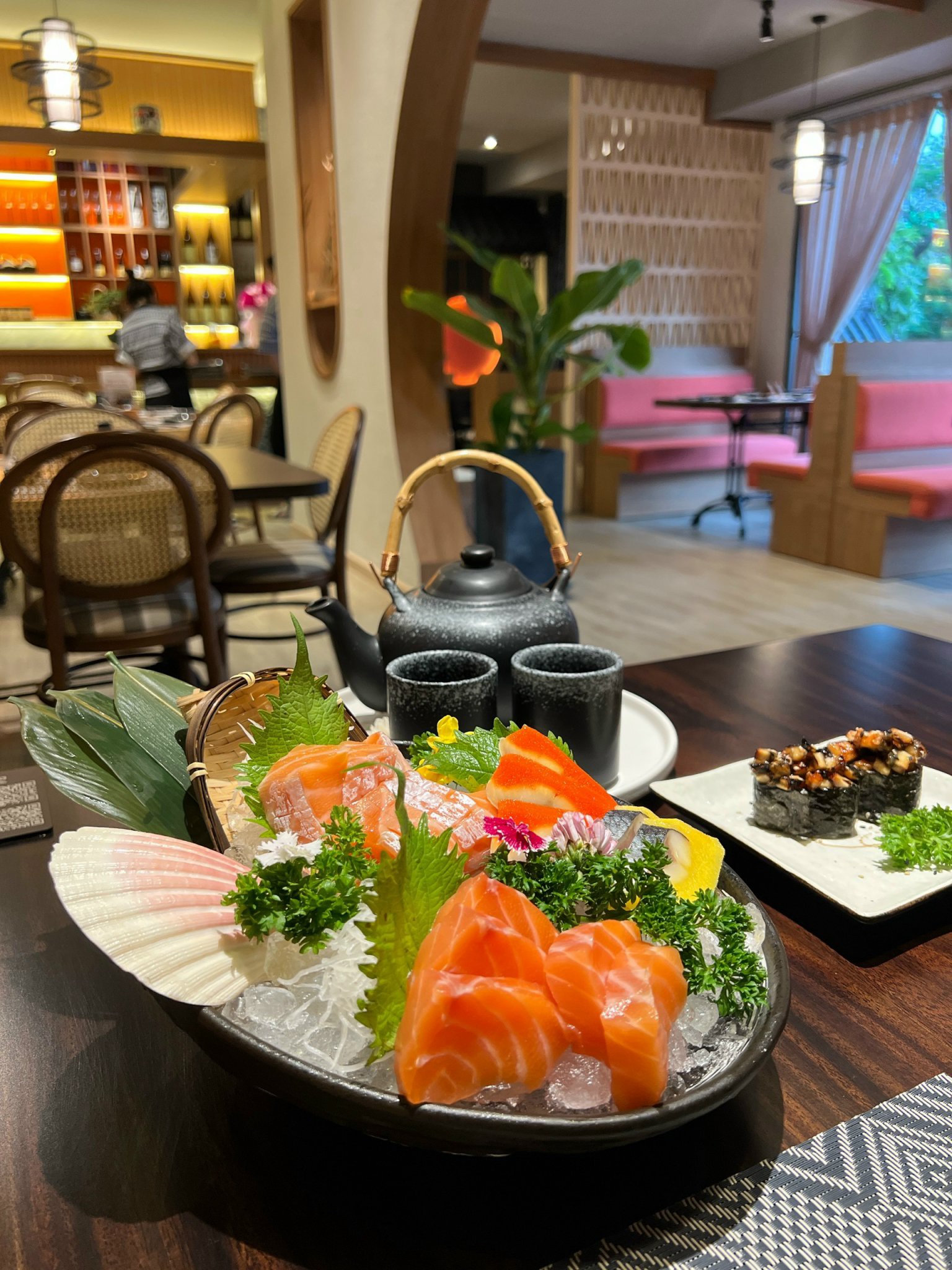 Khám Phá Kujaku Sushi: Điểm Đến Ẩm Thực Nhật Bản Tại TP. Thủ Đức