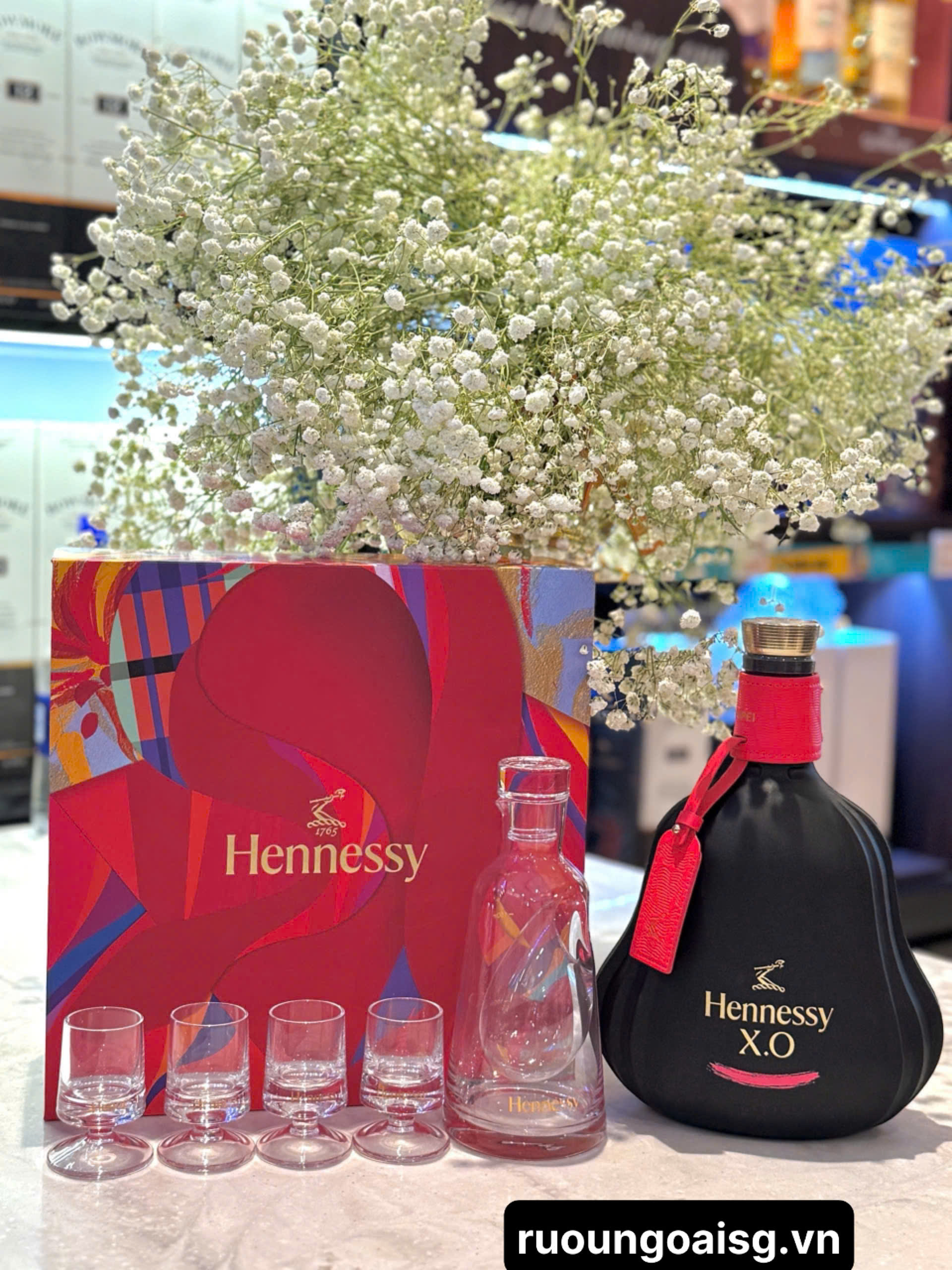 Hennessy XO LIMITED EDITION FROM TAIWAN
