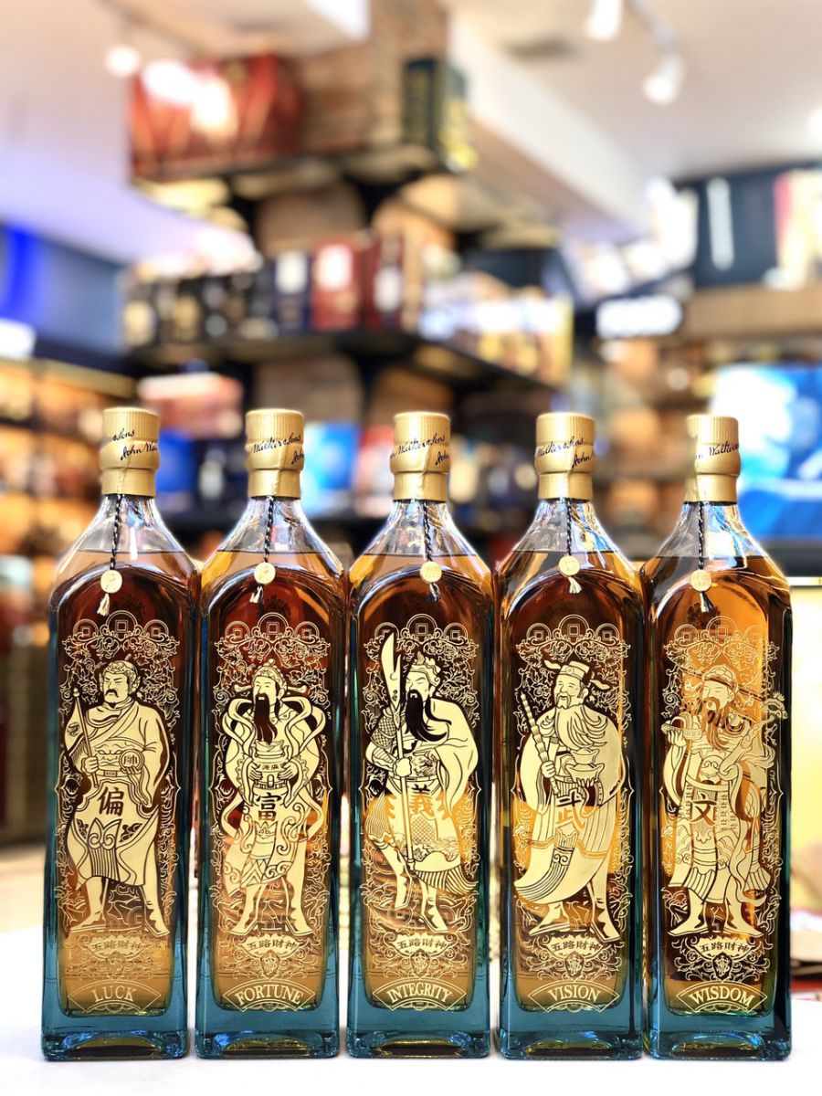 Johnnie Walker Blue Label Year of Ox - Tết Tân Sửu 2021